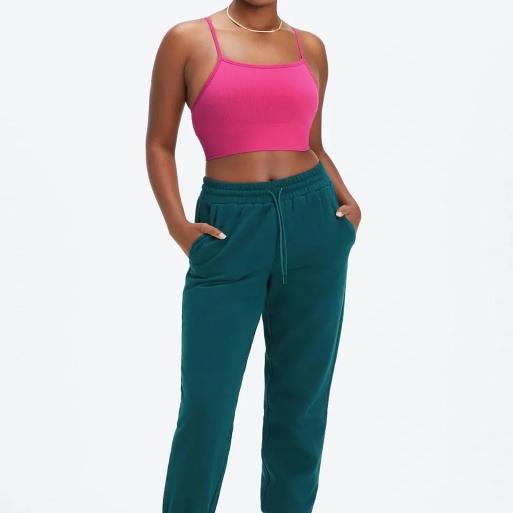 Fabletics Cloud Seamless Midi Bralette - Picture 4 of 7